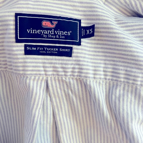 Vineyard Vines slim fit shirt, size XS, purple and white Oxford stripe. - Picture 3 of 7